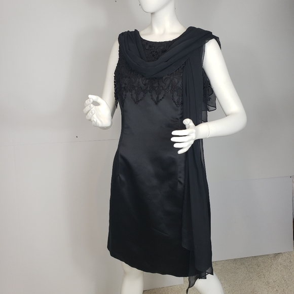 Evening Ball Gown - Picture 11 of 11